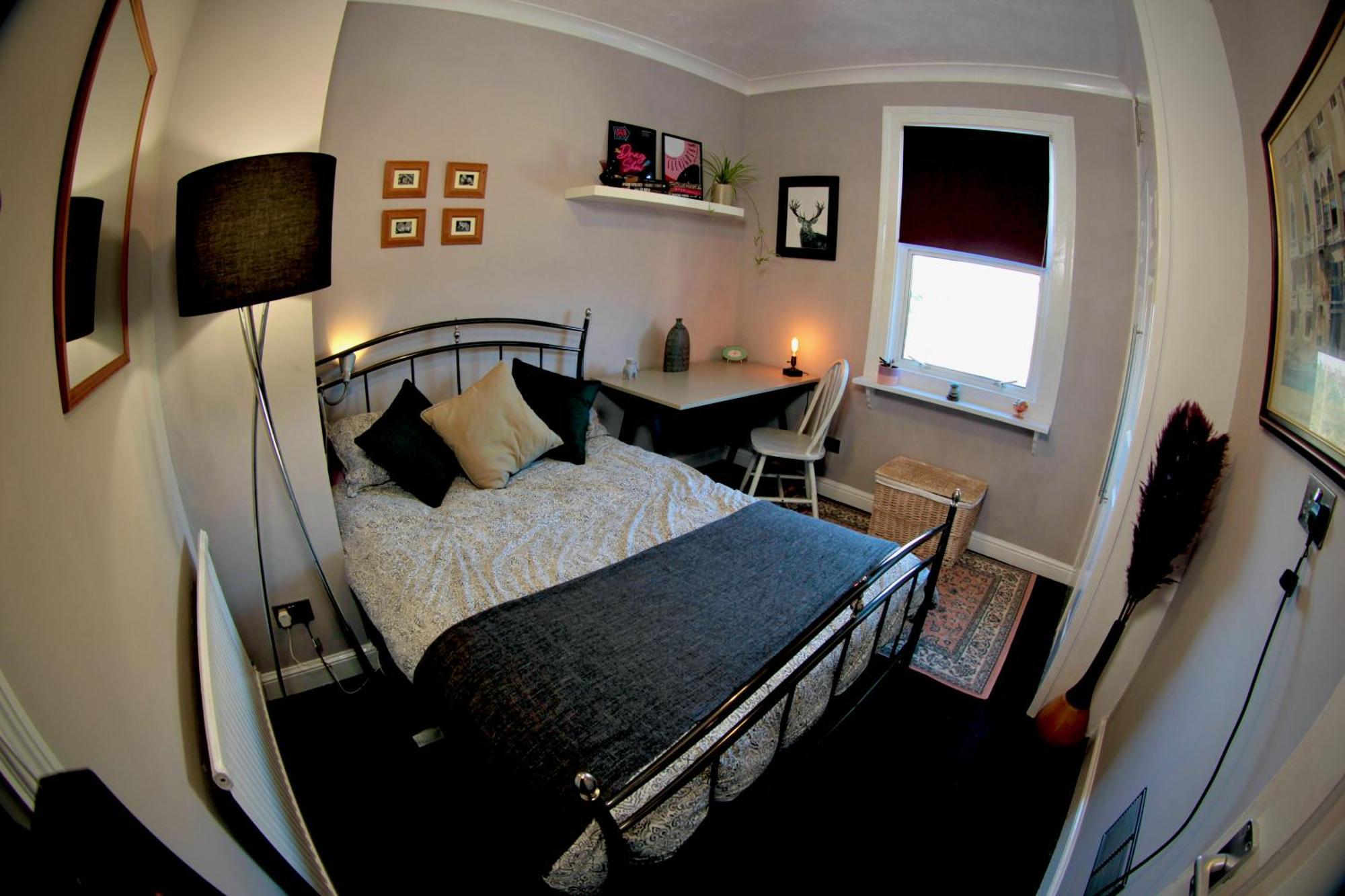 Апартаменты Stylish And Artistic Flat In Southend On Sea Экстерьер фото