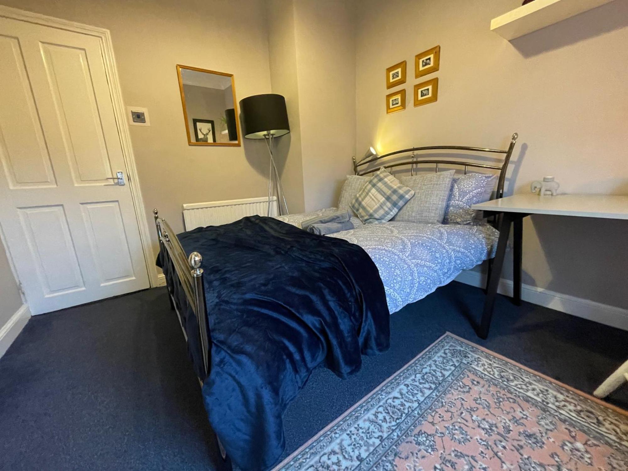 Апартаменты Stylish And Artistic Flat In Southend On Sea Экстерьер фото